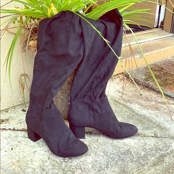 H & M Suede Tall Boots size 9.5 - Picture 1 of 4